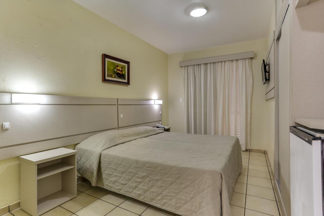 Hotel Beira Mar Итапема Екстериор снимка